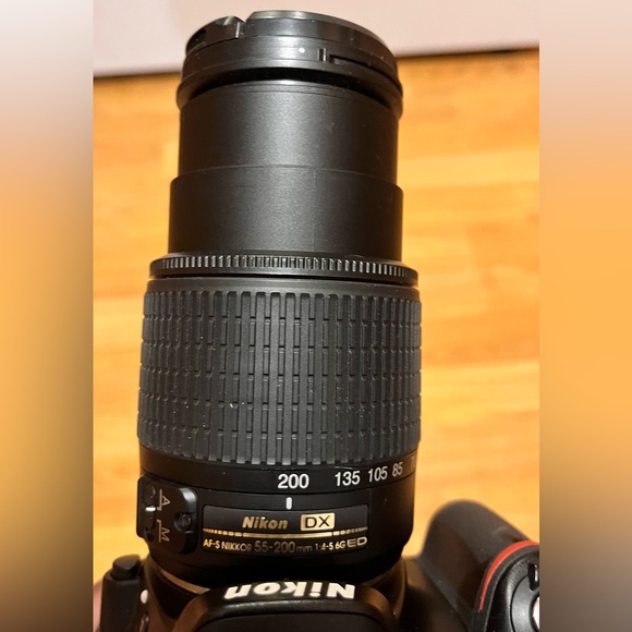 Nikon D5200 DSLR CAMERA CHEAP KIT - Picture 7 of 12